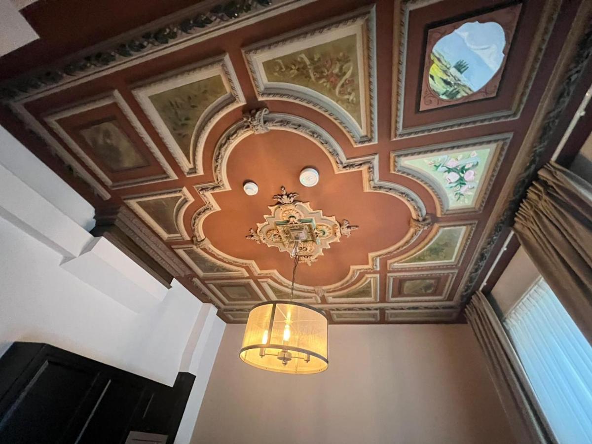 Rotterdam Inn Kültér fotó