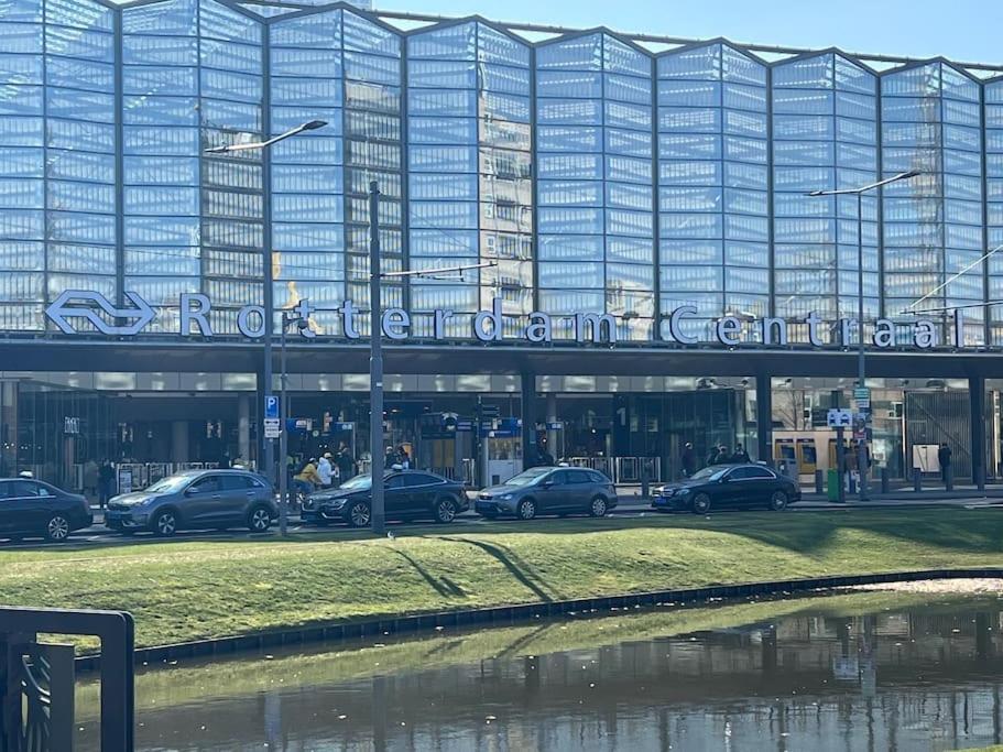 Rotterdam Inn Kültér fotó