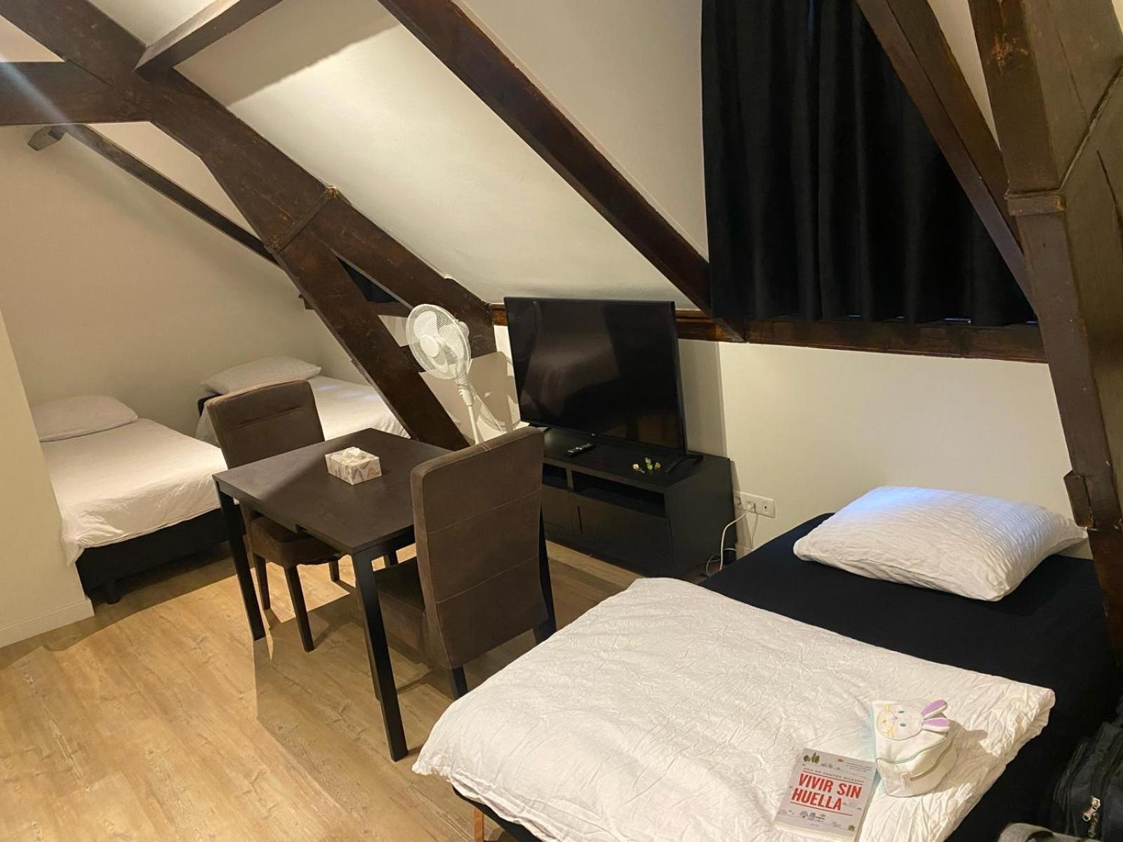 Rotterdam Inn Kültér fotó