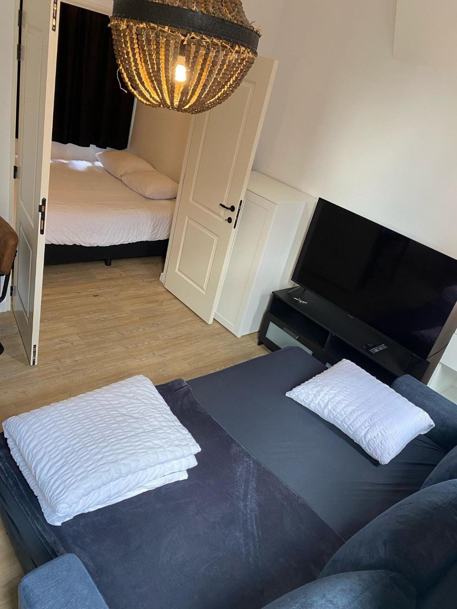 Rotterdam Inn Kültér fotó